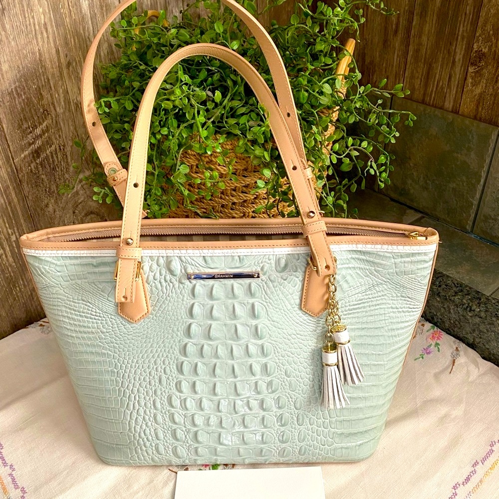 NWOT BRAHMIN Melbourne Medium Asher **Sea Glass** Tri Color Handbag